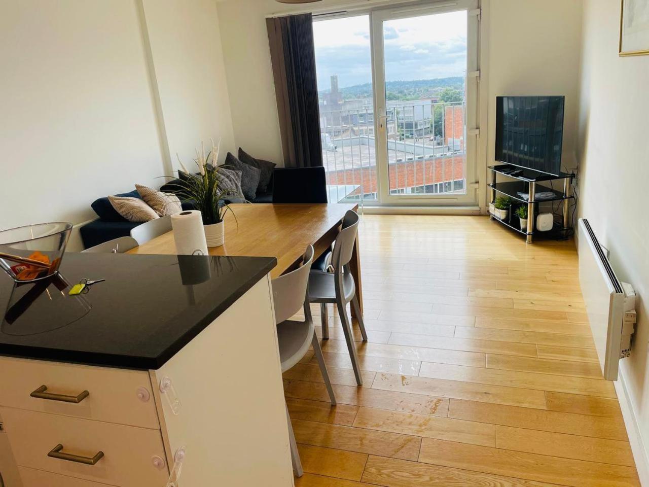 Apartamento Watford Centre - Luxury Penthouse Exterior foto